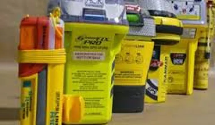 SERVICE Services and Installation 8 epirb_2